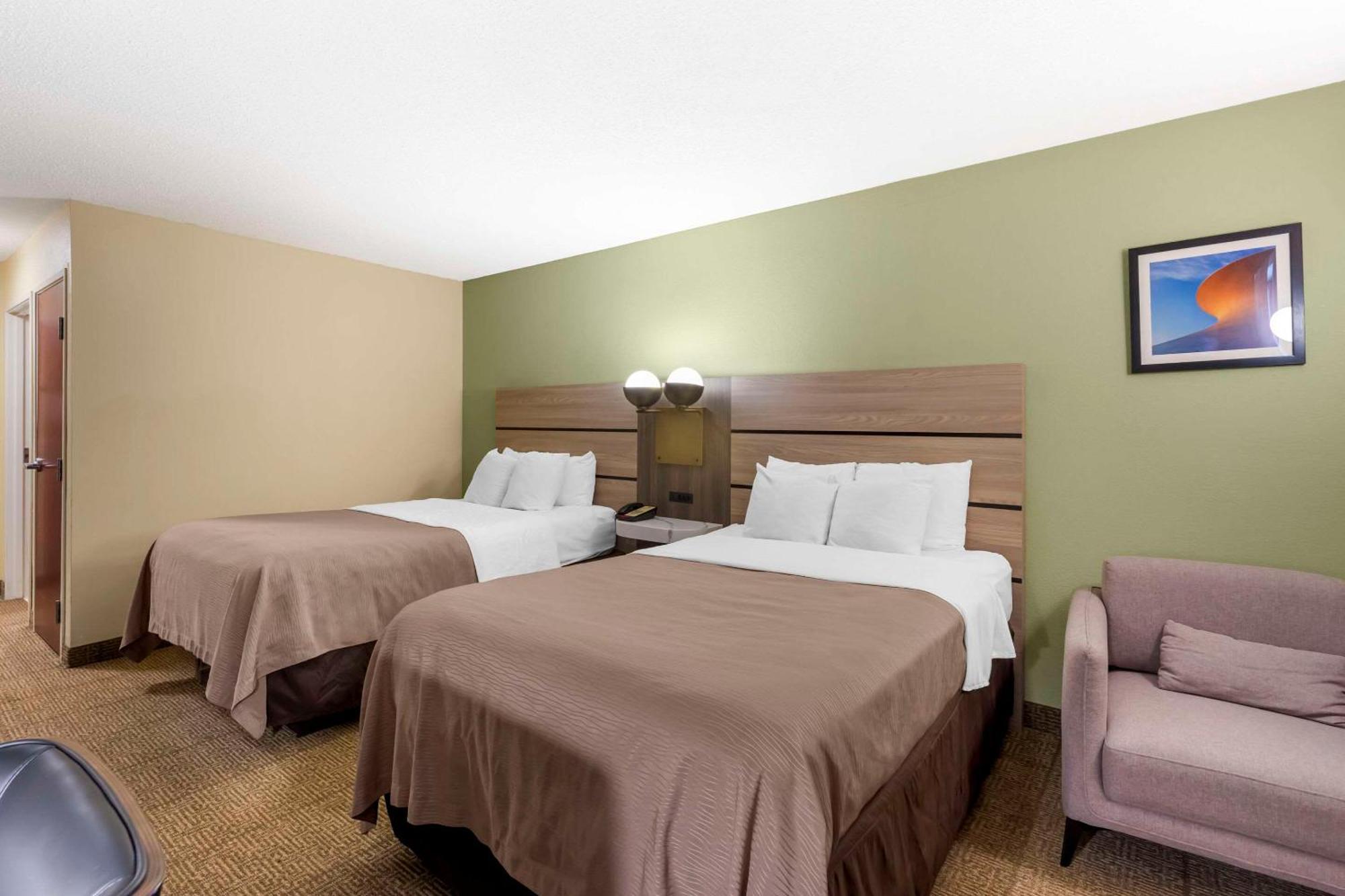 Double Room with Two Double Beds - Non-Smoking