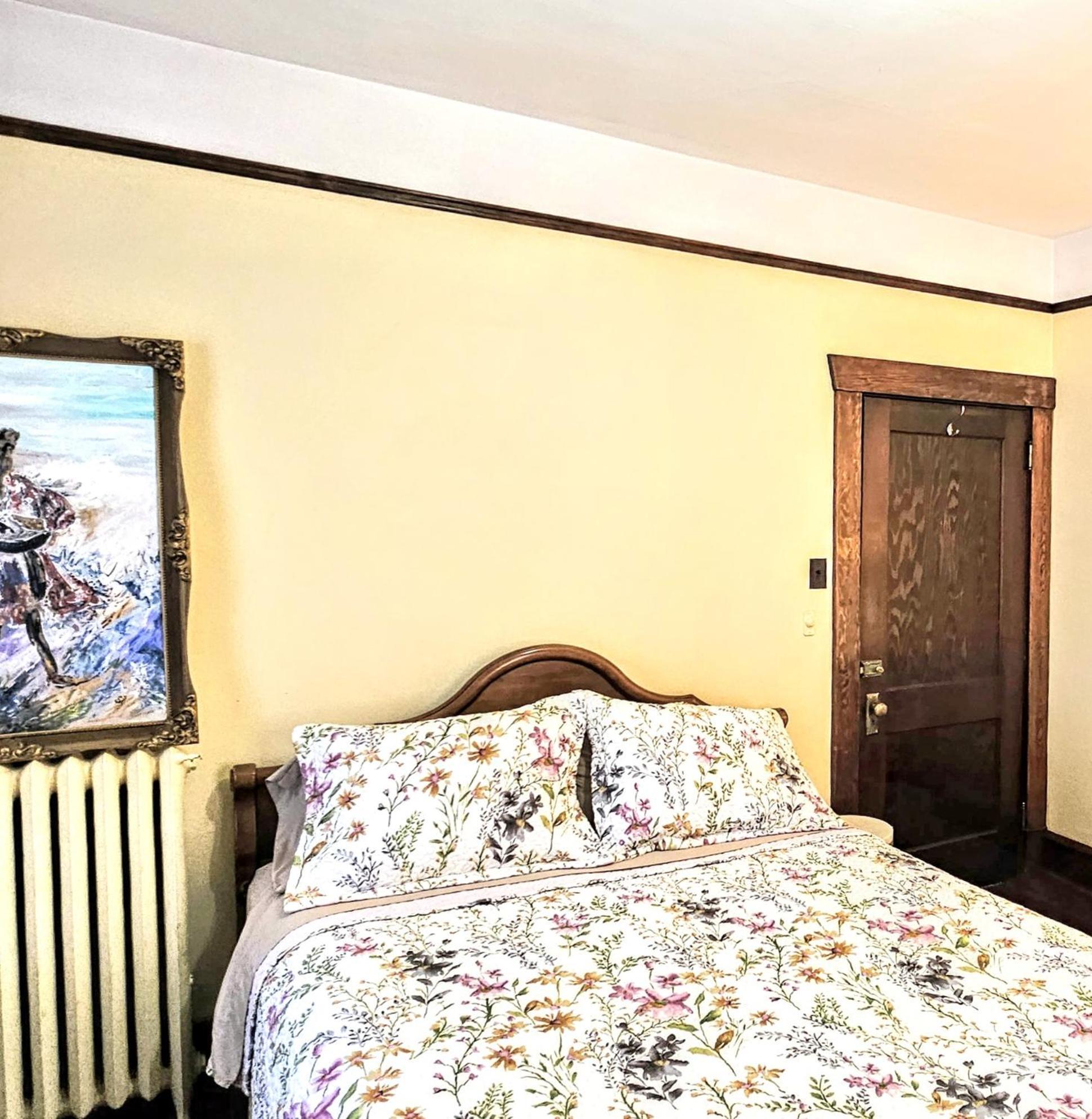 Queen Suite