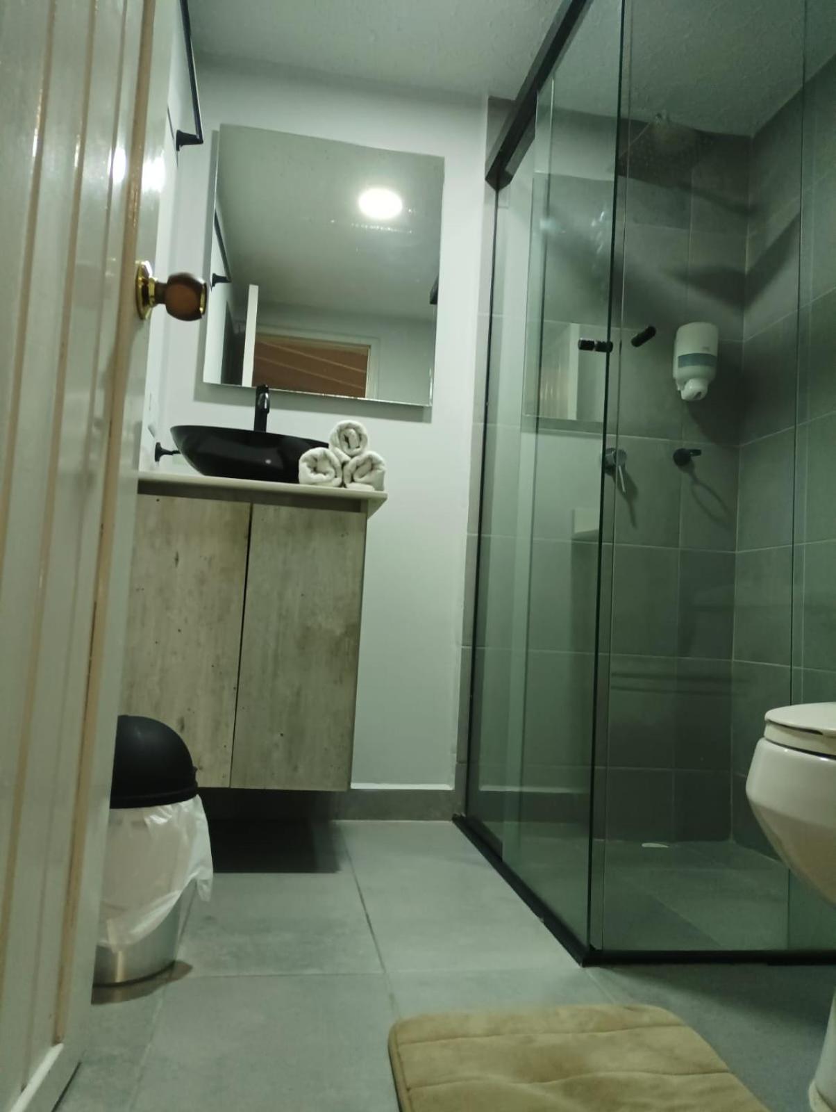 Habitación Familiar con baño privado