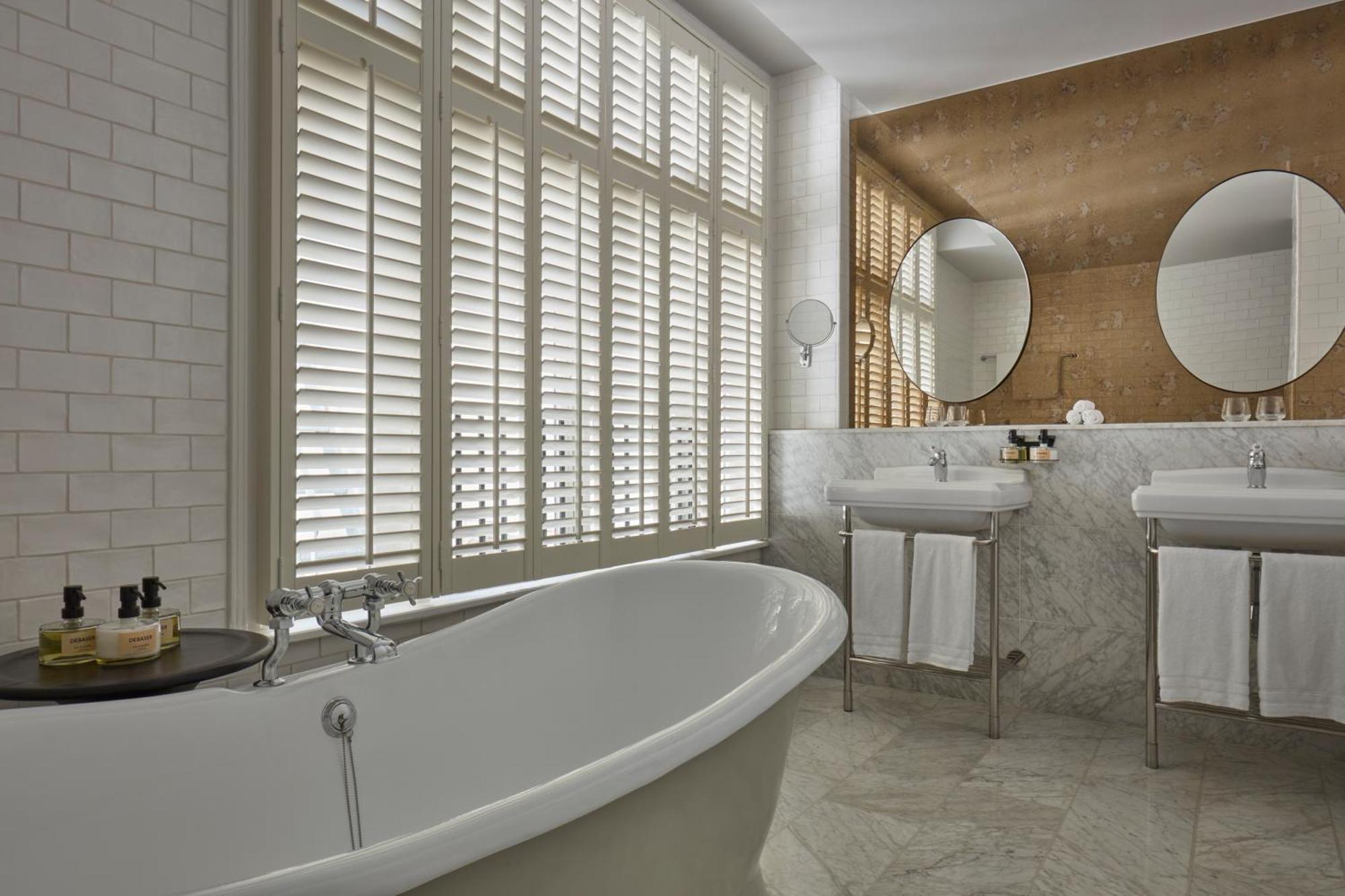 Classic Suite,1658747589:JPEG