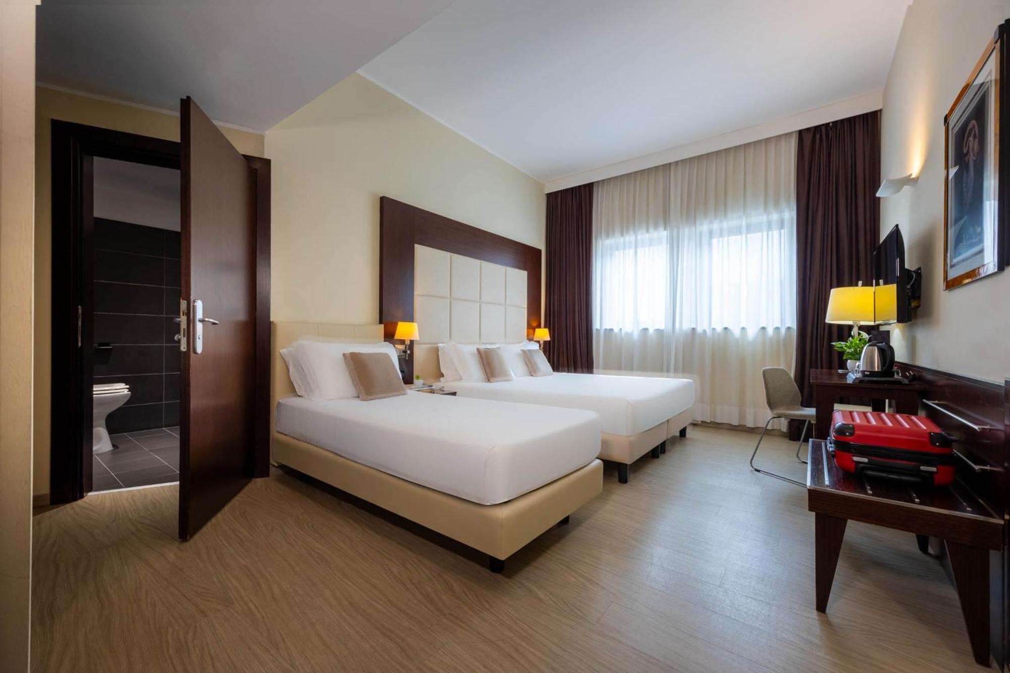 Classic Triple Room,1683803613:JPEG