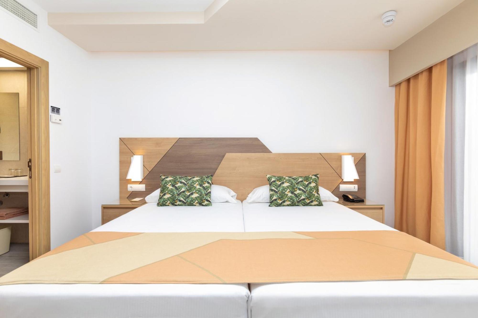 Habitación Doble con vistas al mar