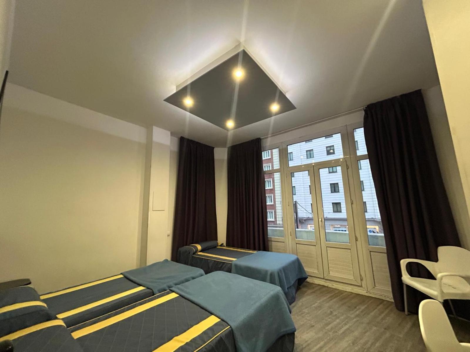 Triple Room,1742837095:JPEG