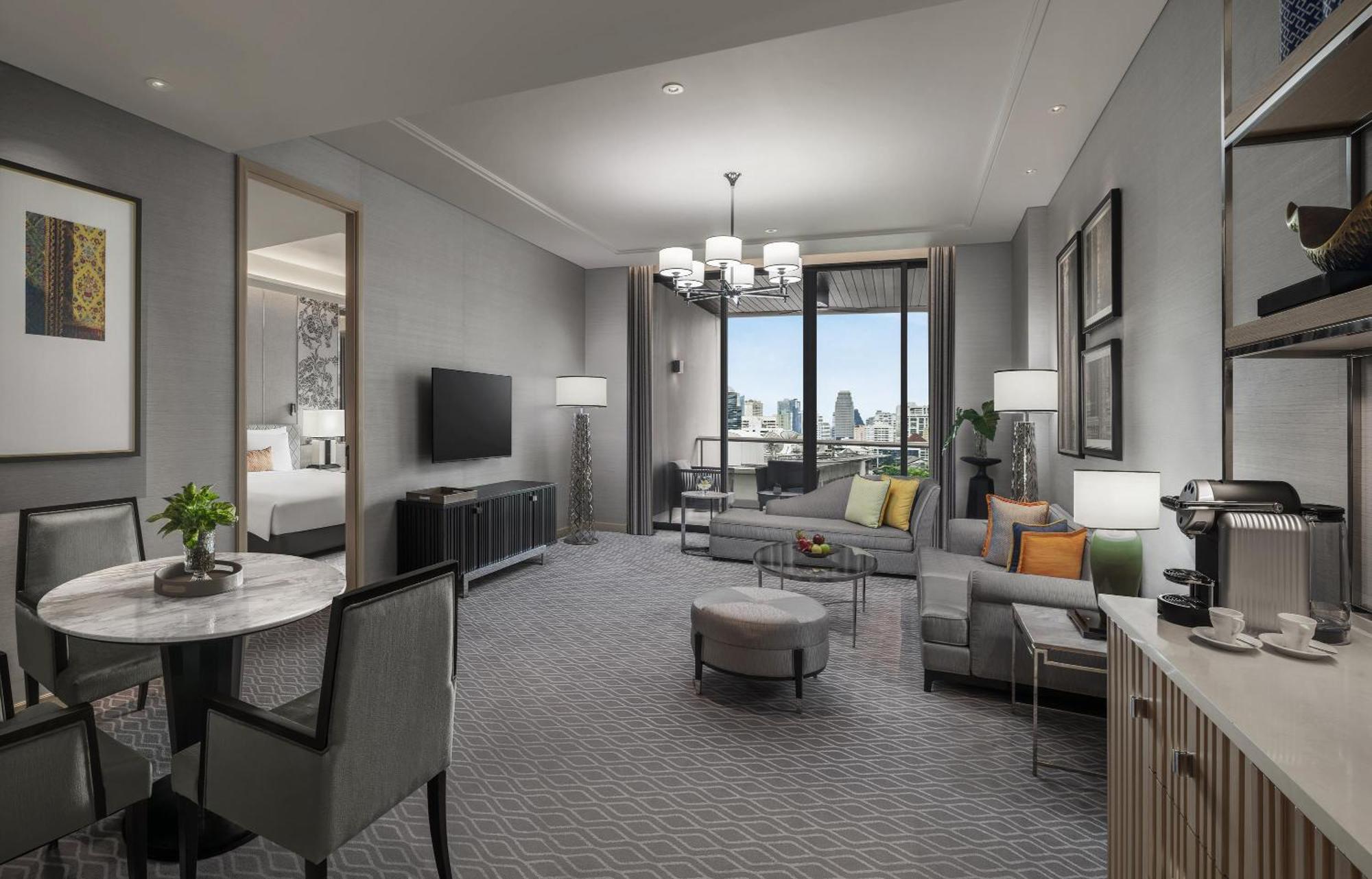 Executive Suite King,1743338197:JPEG