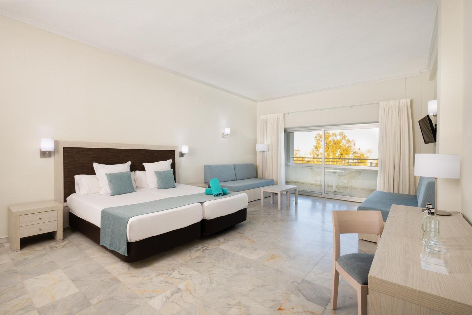 Superior Junior Suite