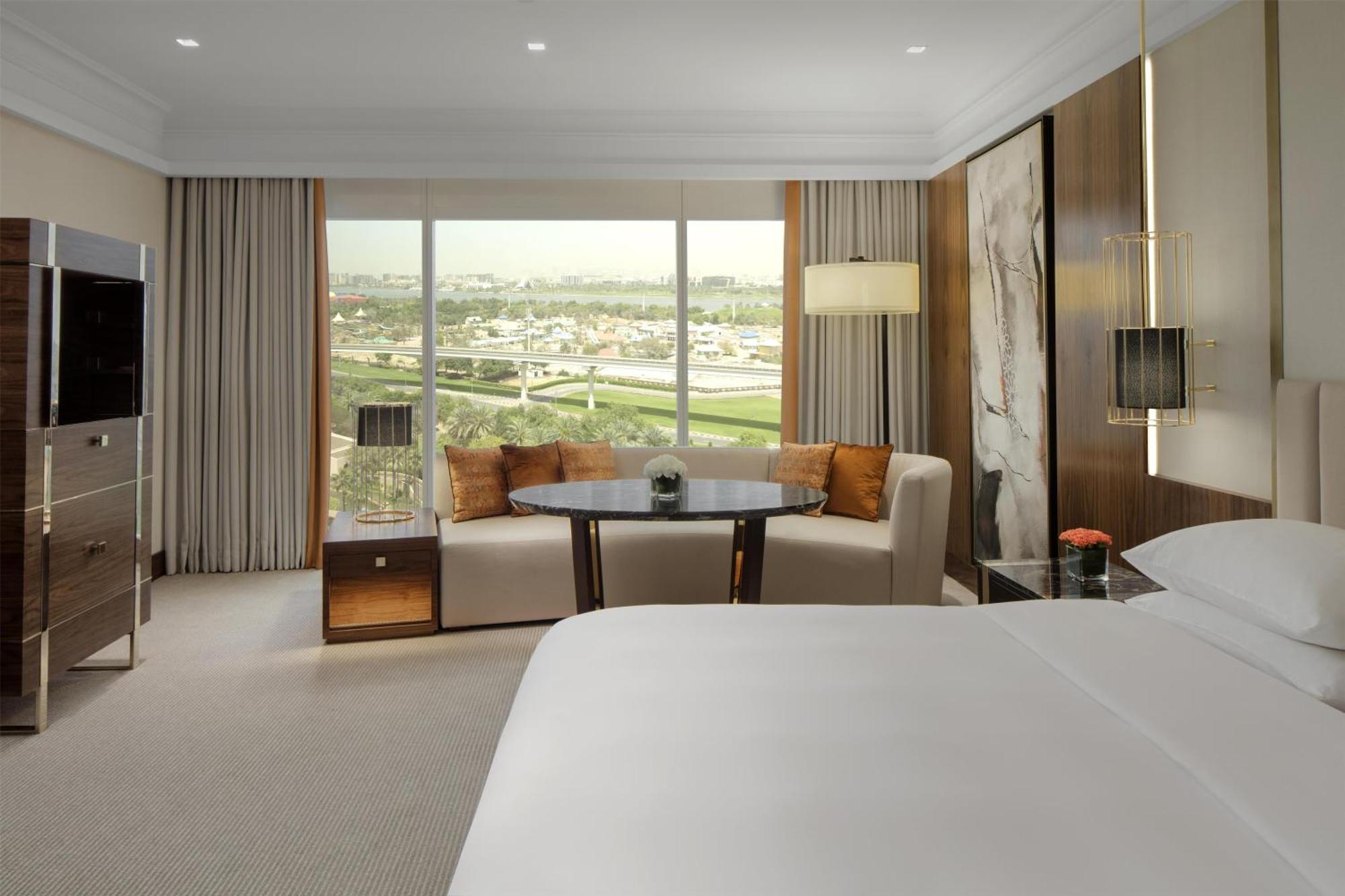 Superior King Room,1765816979:JPEG
