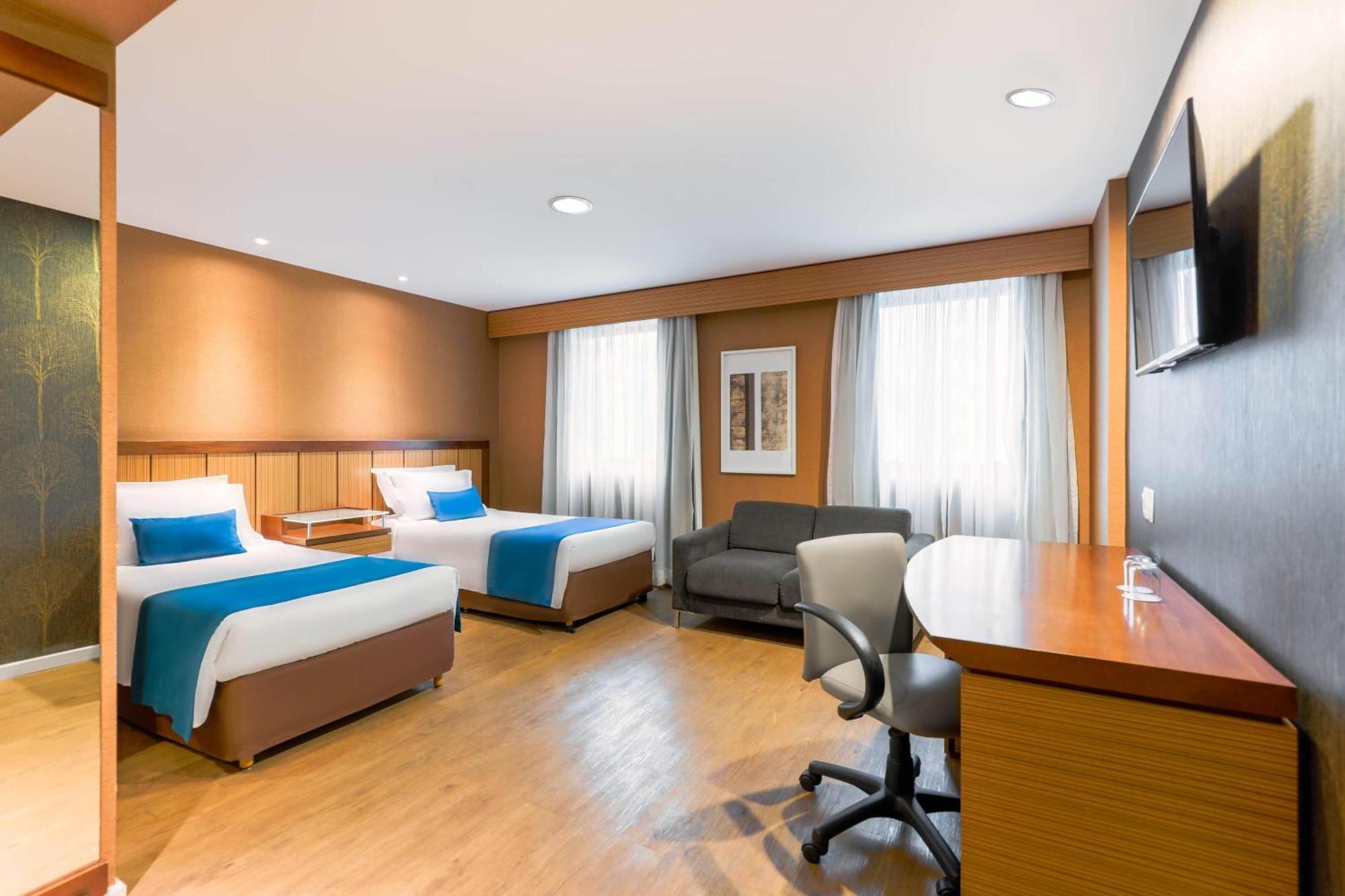 Quarto com 2 Camas de Solteiro - Acessível para Hóspedes com Mobilidade Reduzida