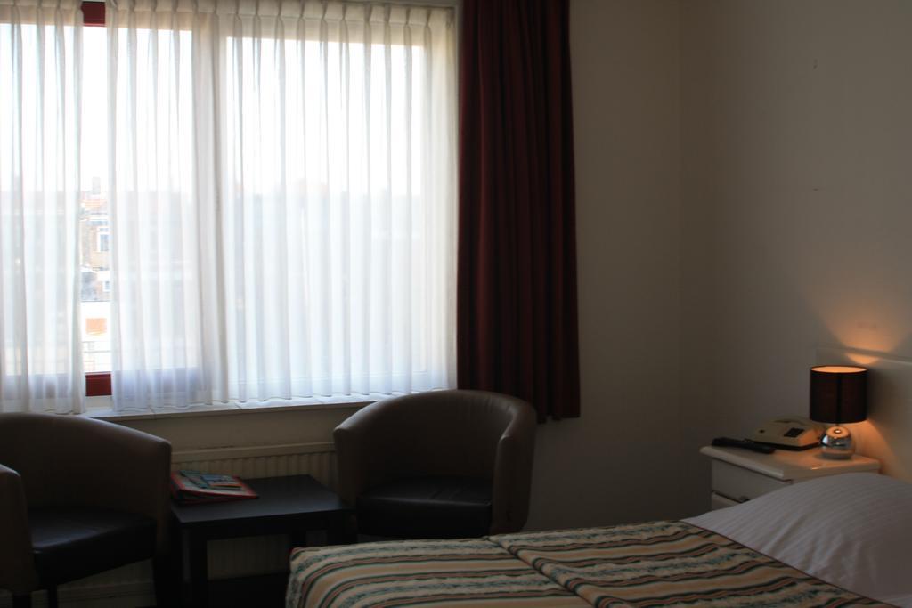 Standard Double Room,207354583:JPEG