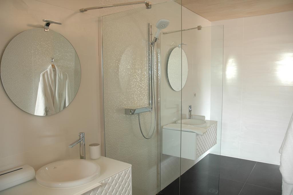 Kamer met Kingsize bed en Bubbelbad