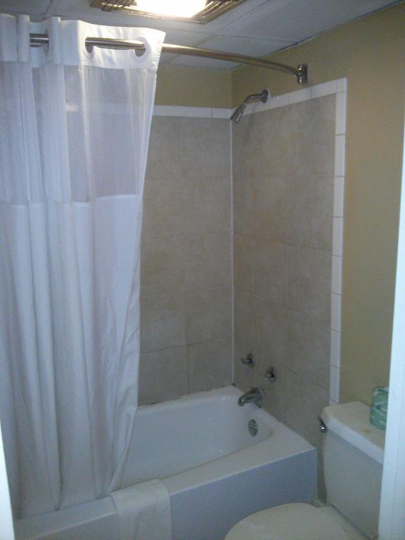 King Room - Disability Access - Non-Smoking,248650949:JPEG