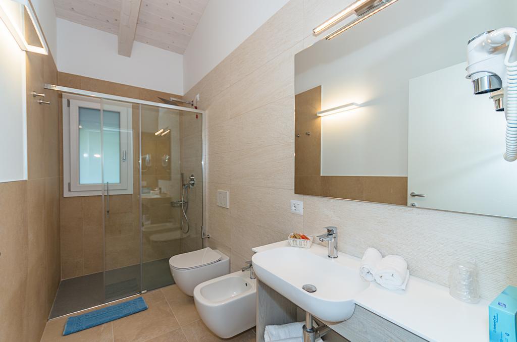 Quadruple Room with Terrace