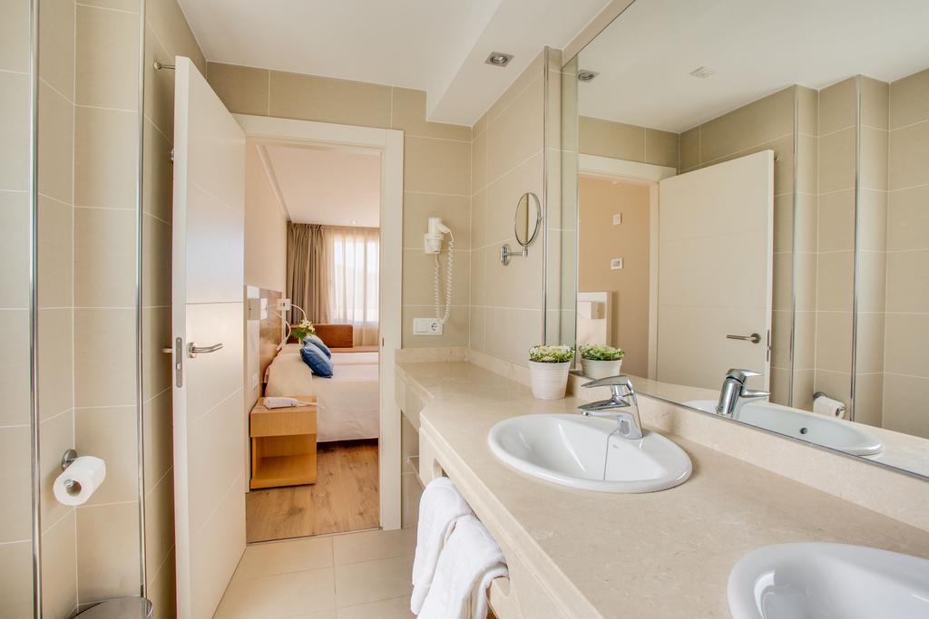 Basic Double Room,1207489093:JPEG