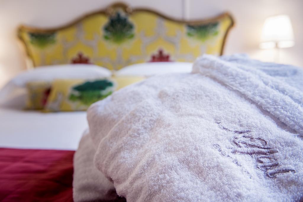Superior Zimmer mit Kingsize-Bett