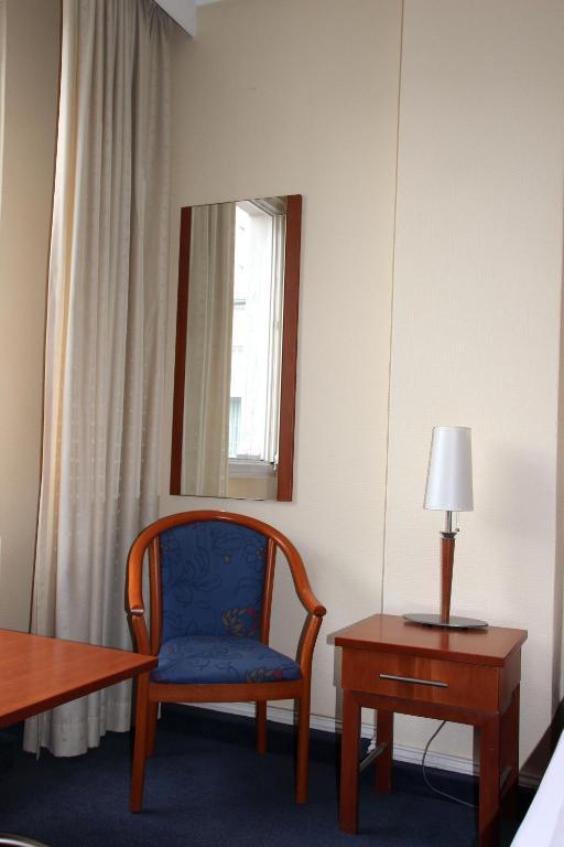 Economy Single Room with shower,50800414:JPEG