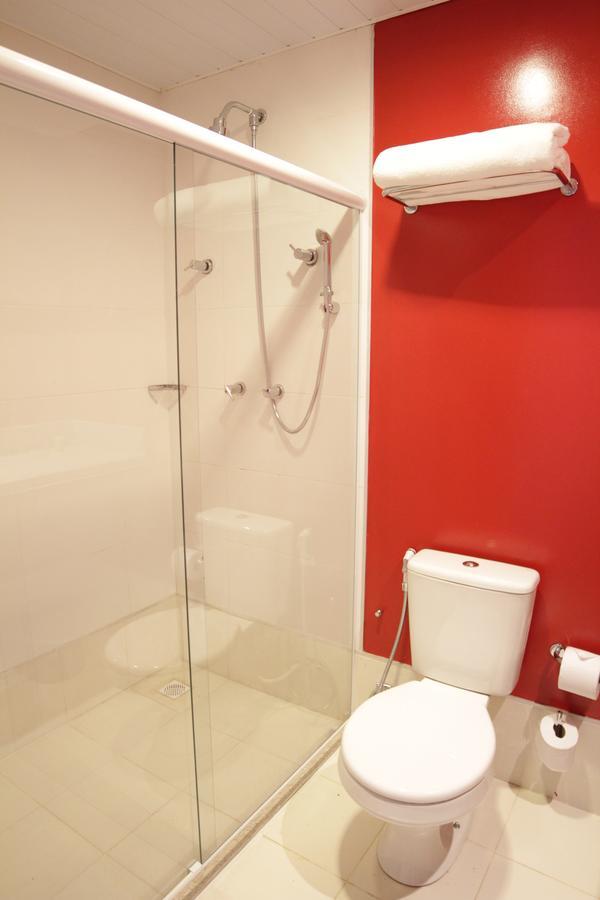 Quarto Duplo