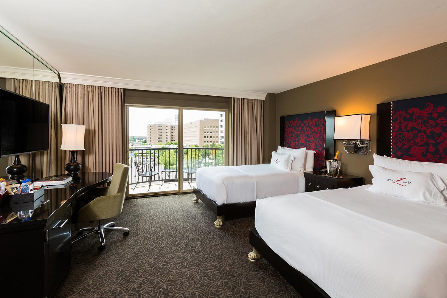 Chambre Double Standard avec 2 Lits Doubles et Balcon