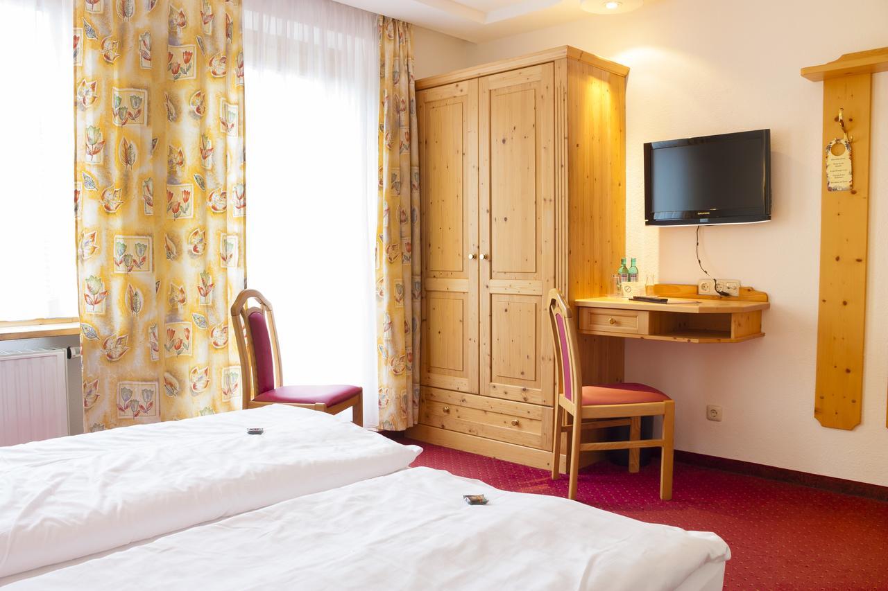 Single Room,591014238:JPEG