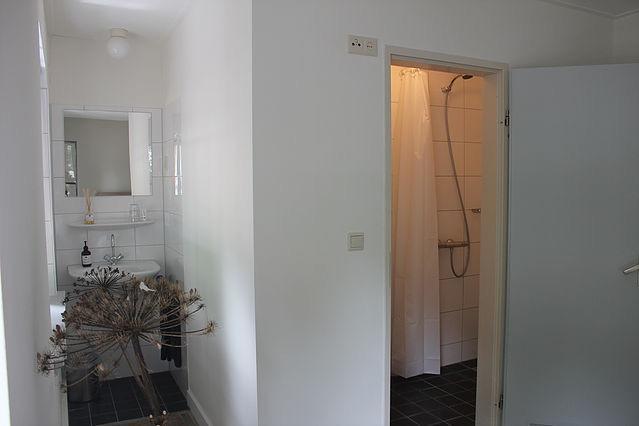 Eenpersoonskamer met Badkamer