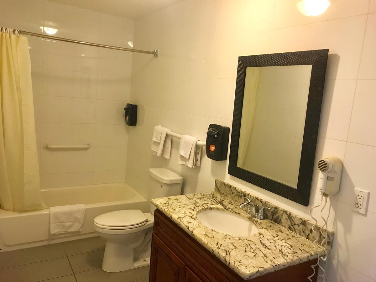Deluxe King Room,626770358:JPEG