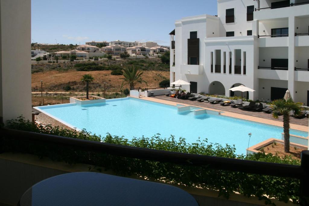 Apartment mit 1 Schlafzimmer und Poolblick