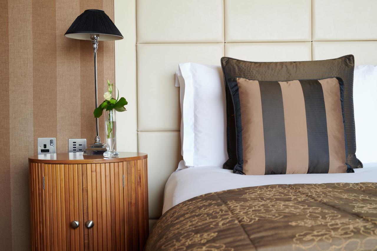 Abingdon & Kensington Penthouse Suite