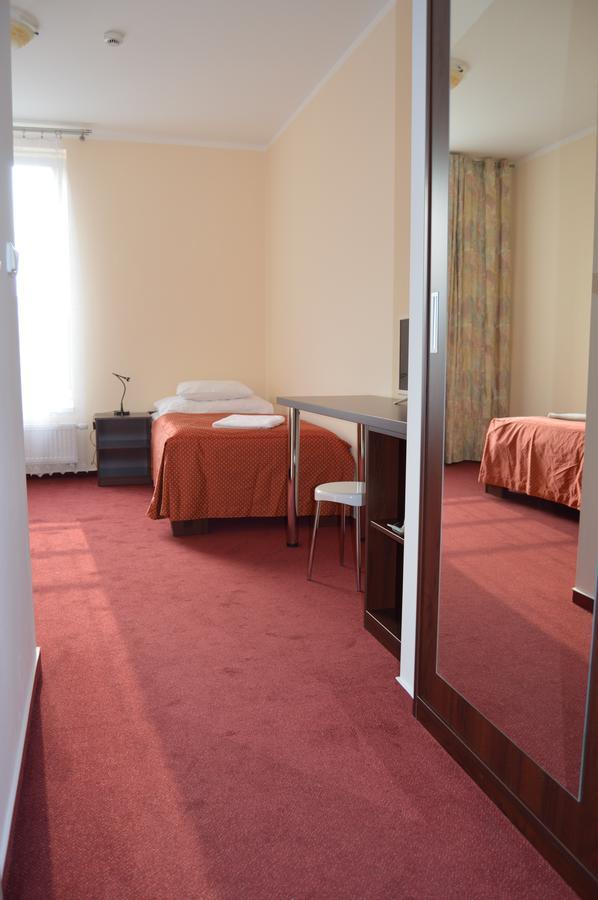 Chambre Simple avec Salle de Bains