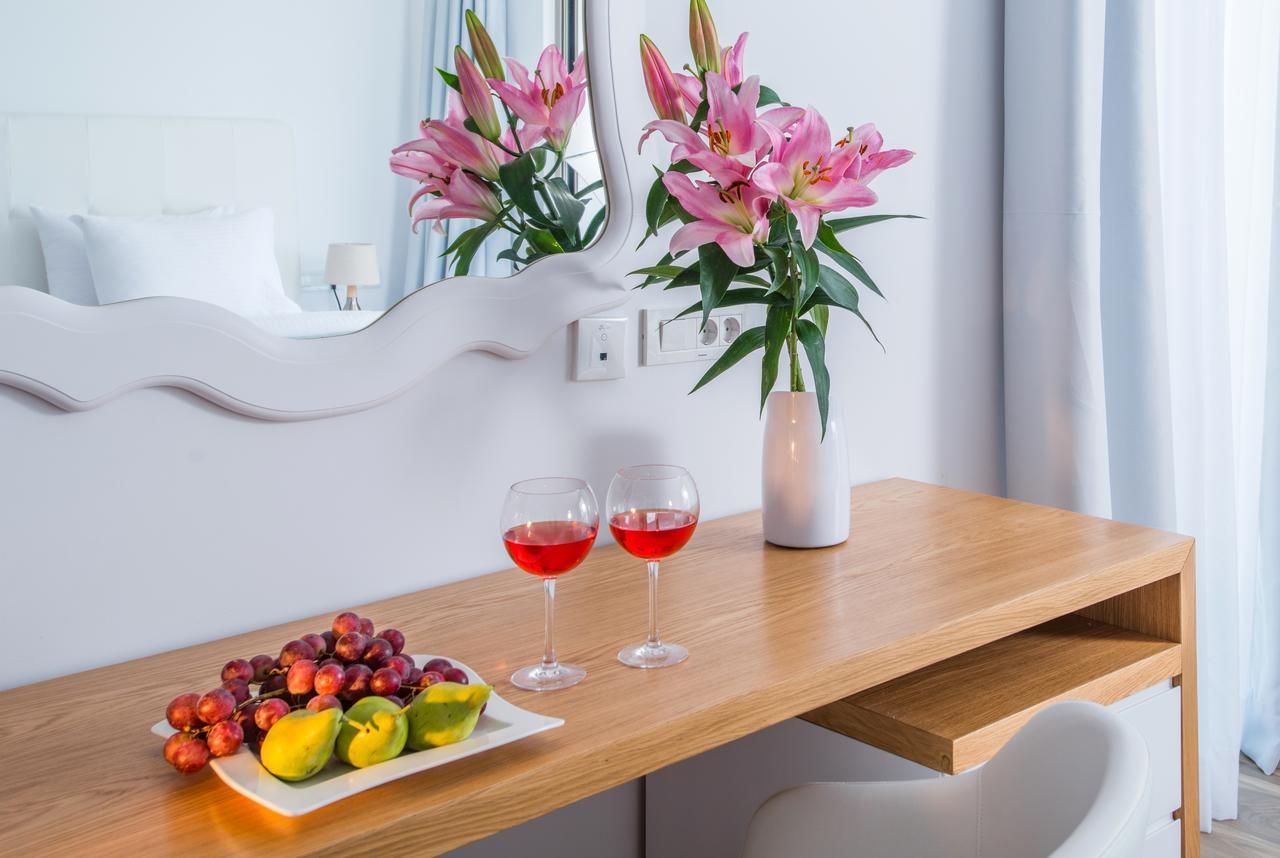 Junior Suite con Vasca Idromassaggio all'Aperto e Vista Mare