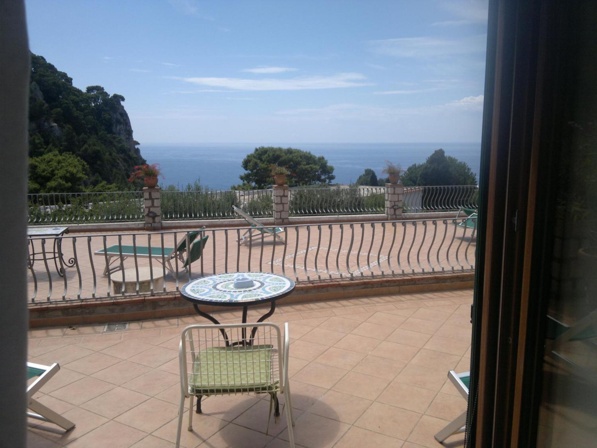 Double Room with Sea View