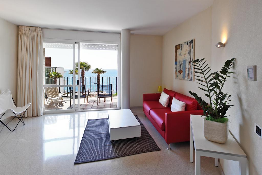 Suite Familiale (2 Adultes + 2 Enfants) - Vue sur Jardin