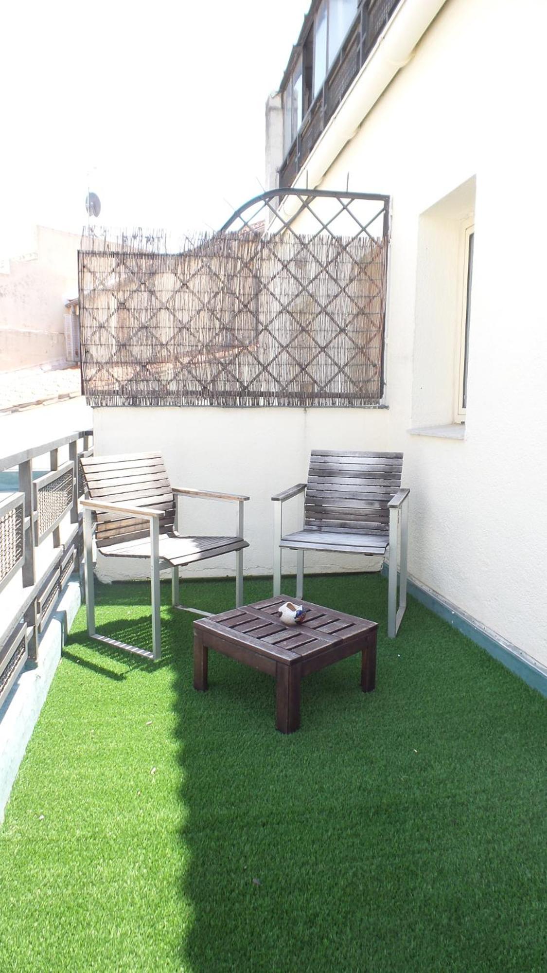 Tweepersoonskamer met 1 of 2 Bedden en een Terras
