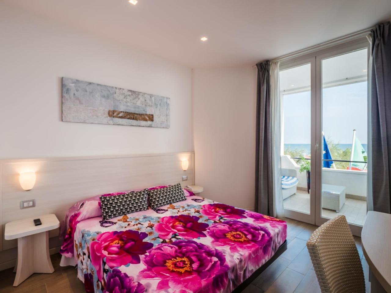 Deluxe Tweepersoonskamer met Uitzicht op Zee