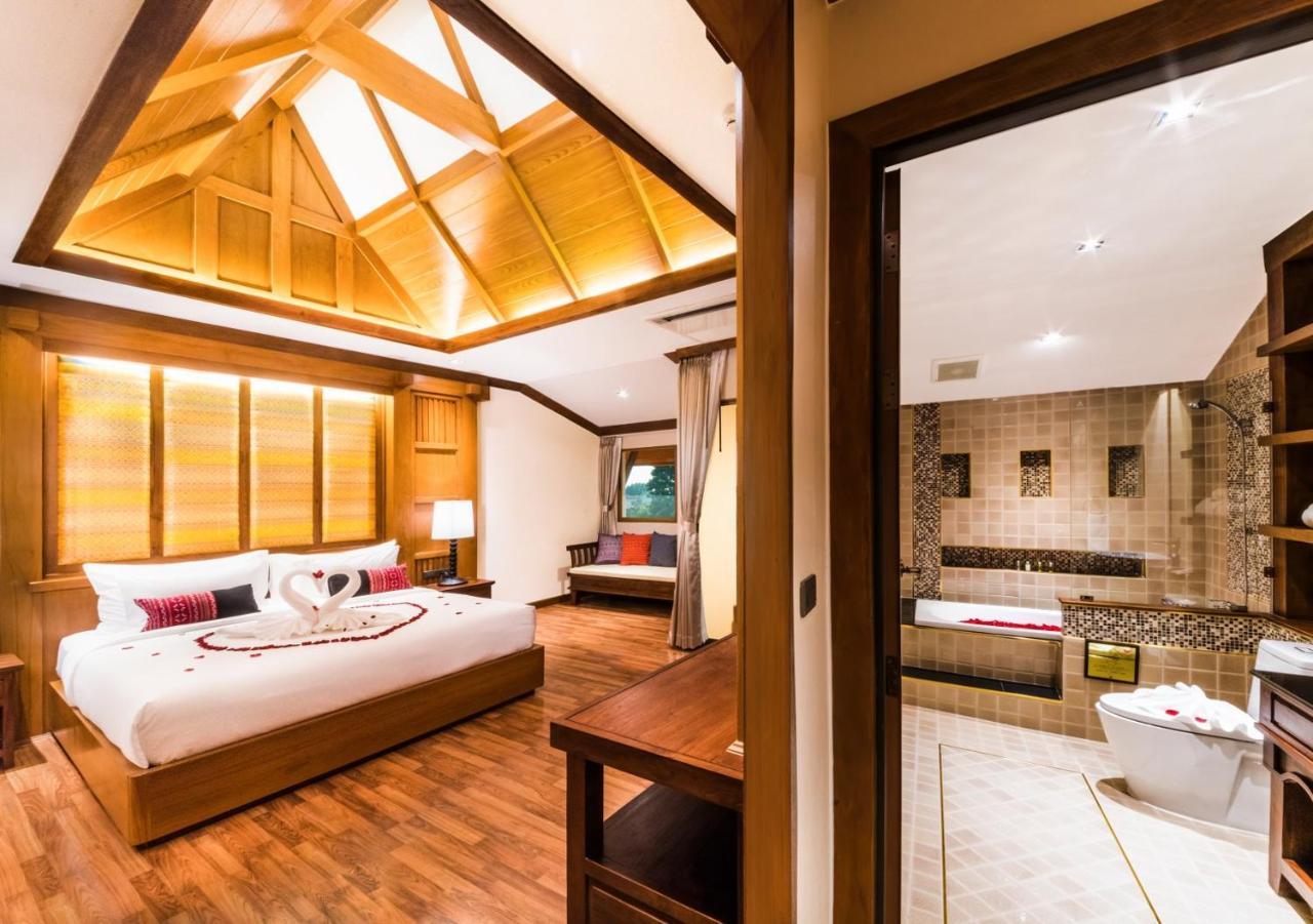 Deluxe mit Balkon