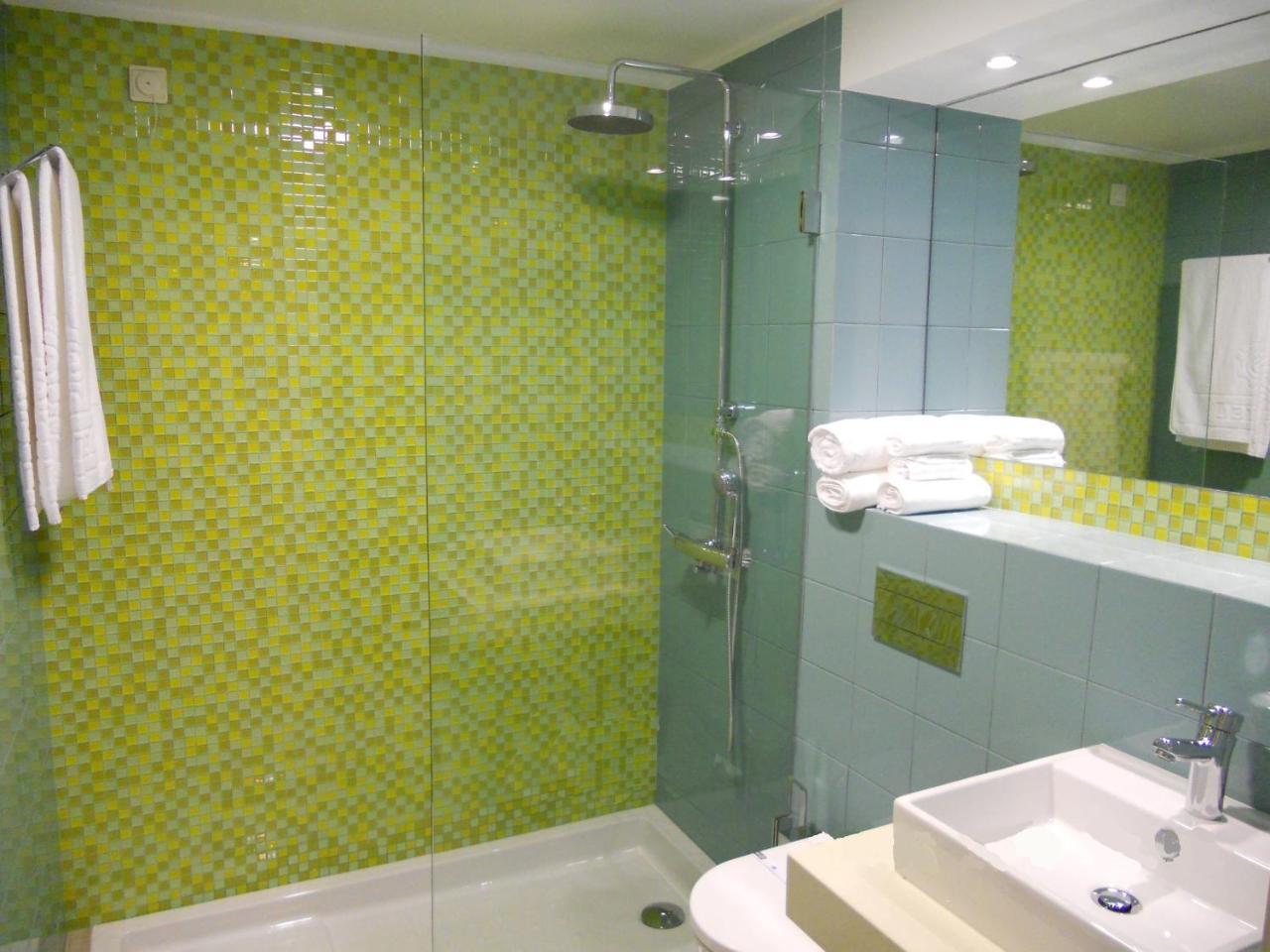 Suite com Vista da Piscina