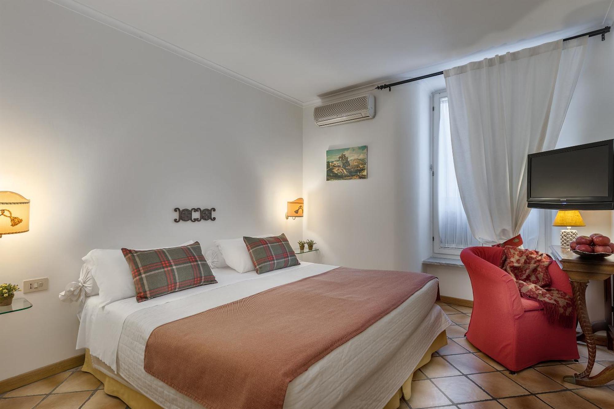 Double or Twin Room,1215951745:JPEG
