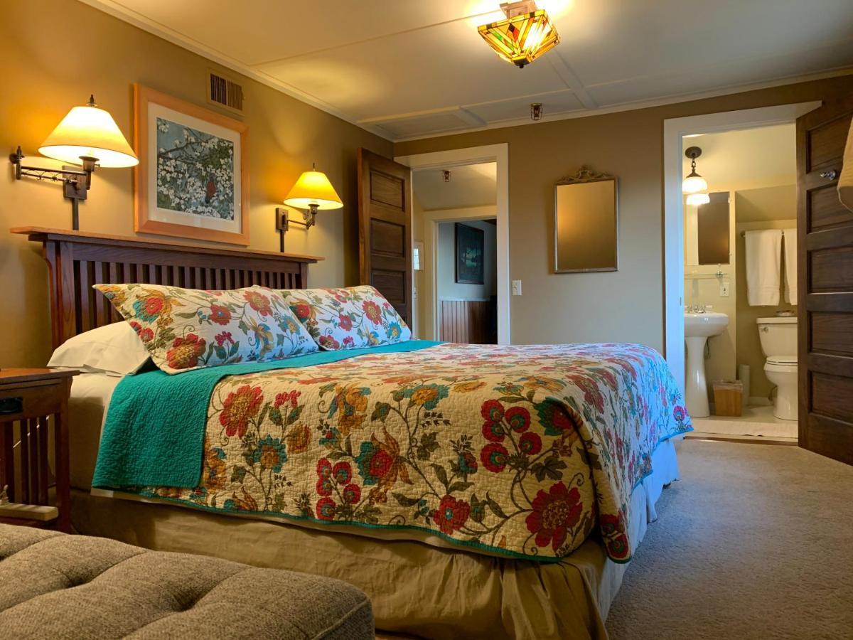 King Suite,981340477:JPEG