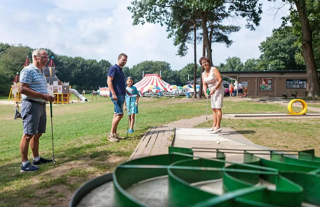 Oostappen Vakantiepark De Berckt Bv-1