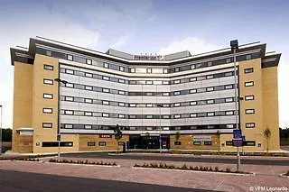 Premier Inn Manchester Airport Runger Lane South-1