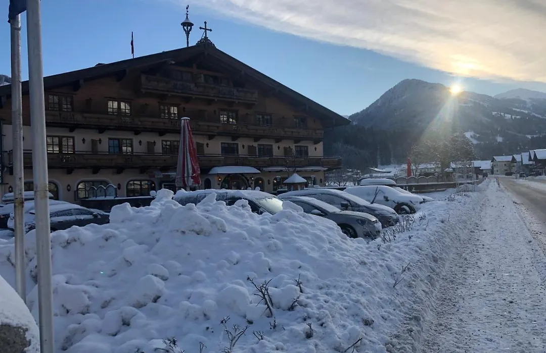 Ferienhotel Alpenhof-1