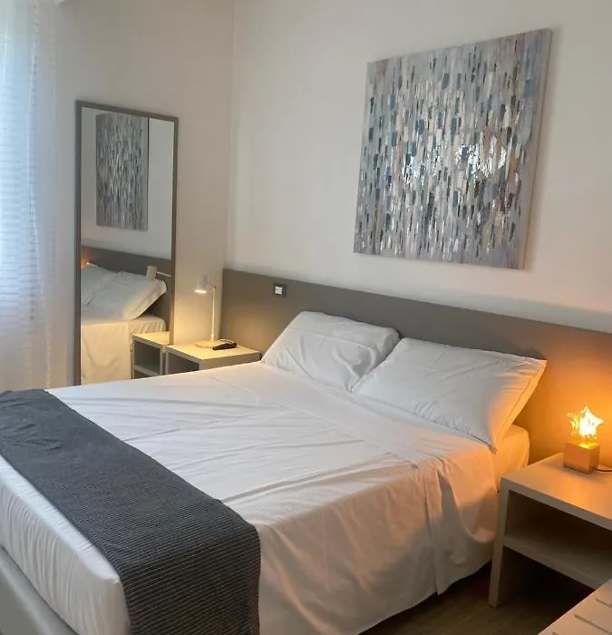 Villanova 4 Rooms-1