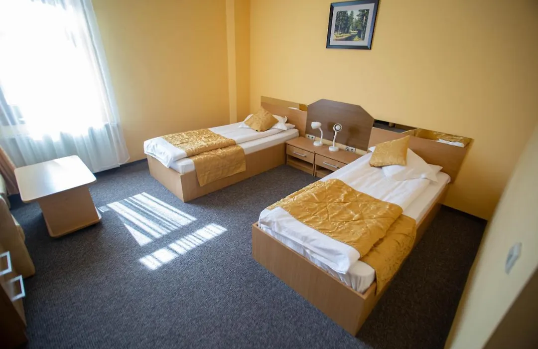 Hotel Alexandra-1