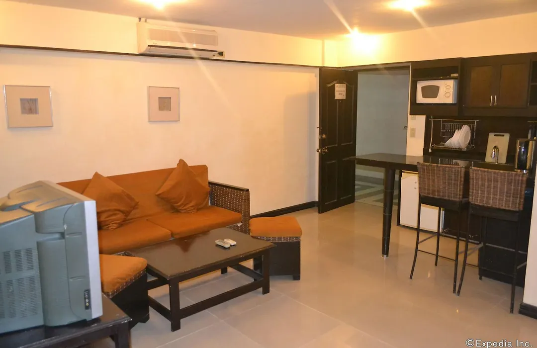 Lancaster Hotel Cebu-1