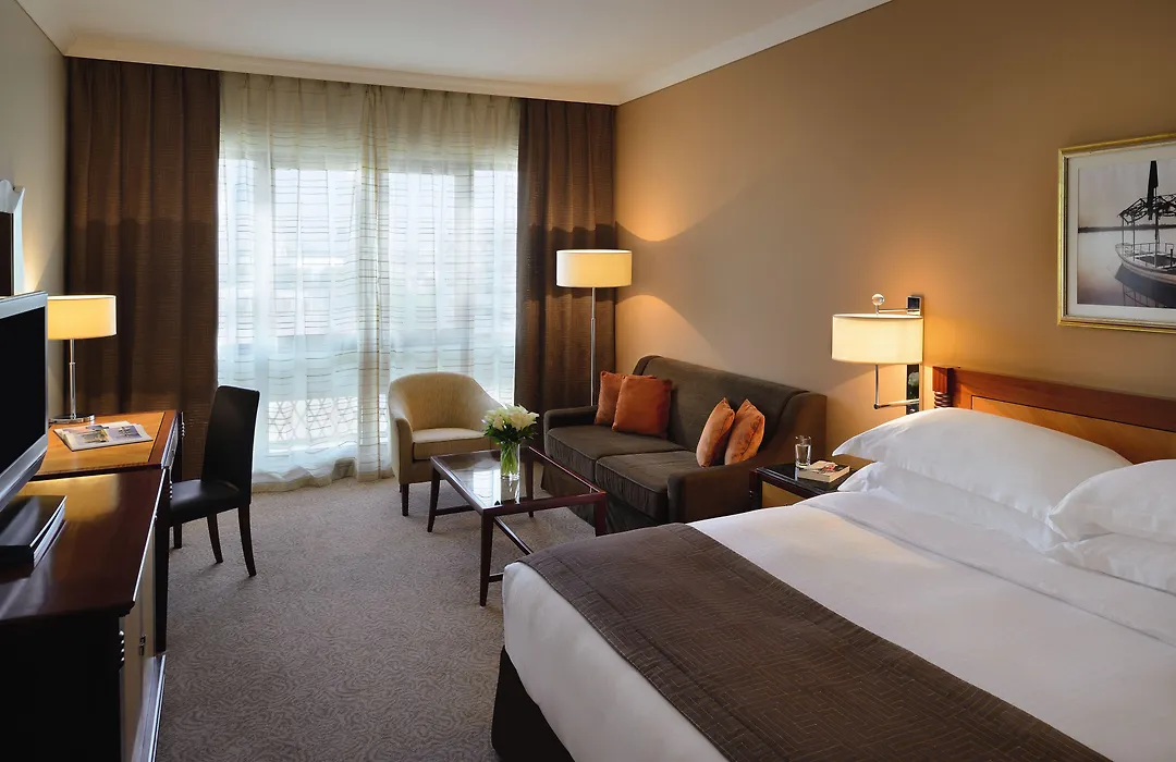Moevenpick Hotel & Apartments Bur Dubai-1