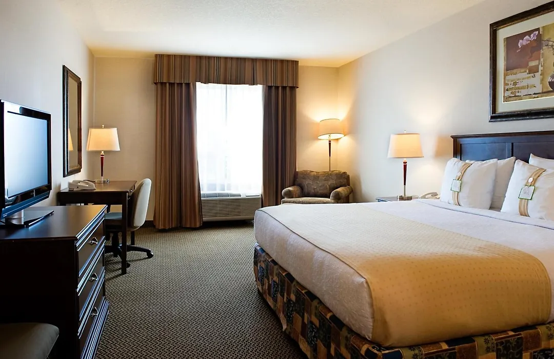 Holiday Inn Hotel & Suites-West Edmonton By Ihg-1