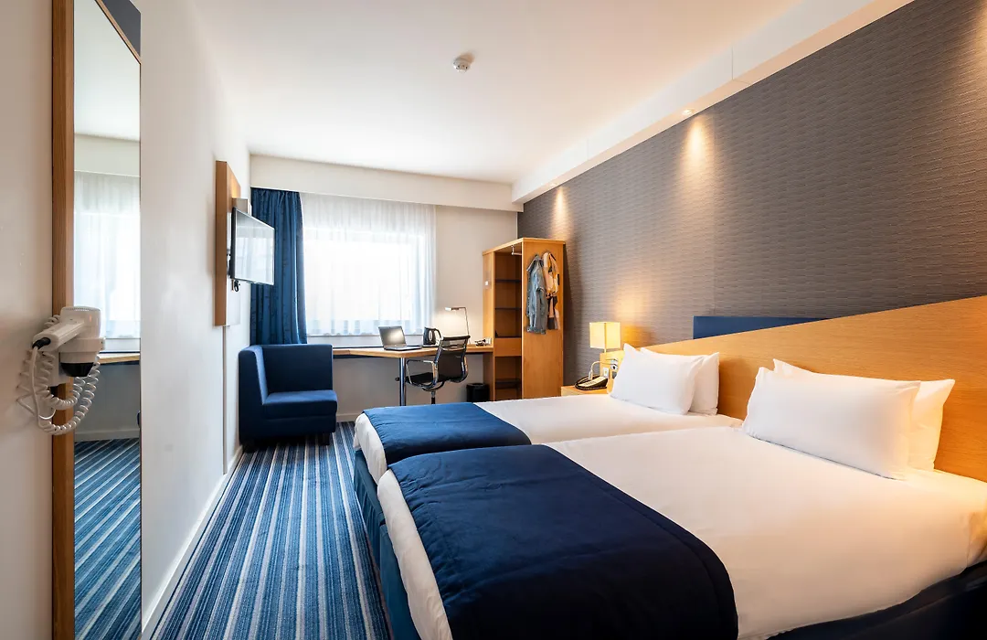 Holiday Inn Express Mechelen City Centre By Ihg-1