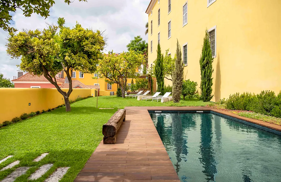 Tandem Palacio Alfama Suites-1
