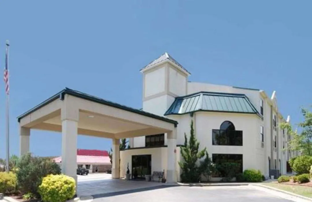 Quality Inn & Suites Tarboro - Kingsboro-1