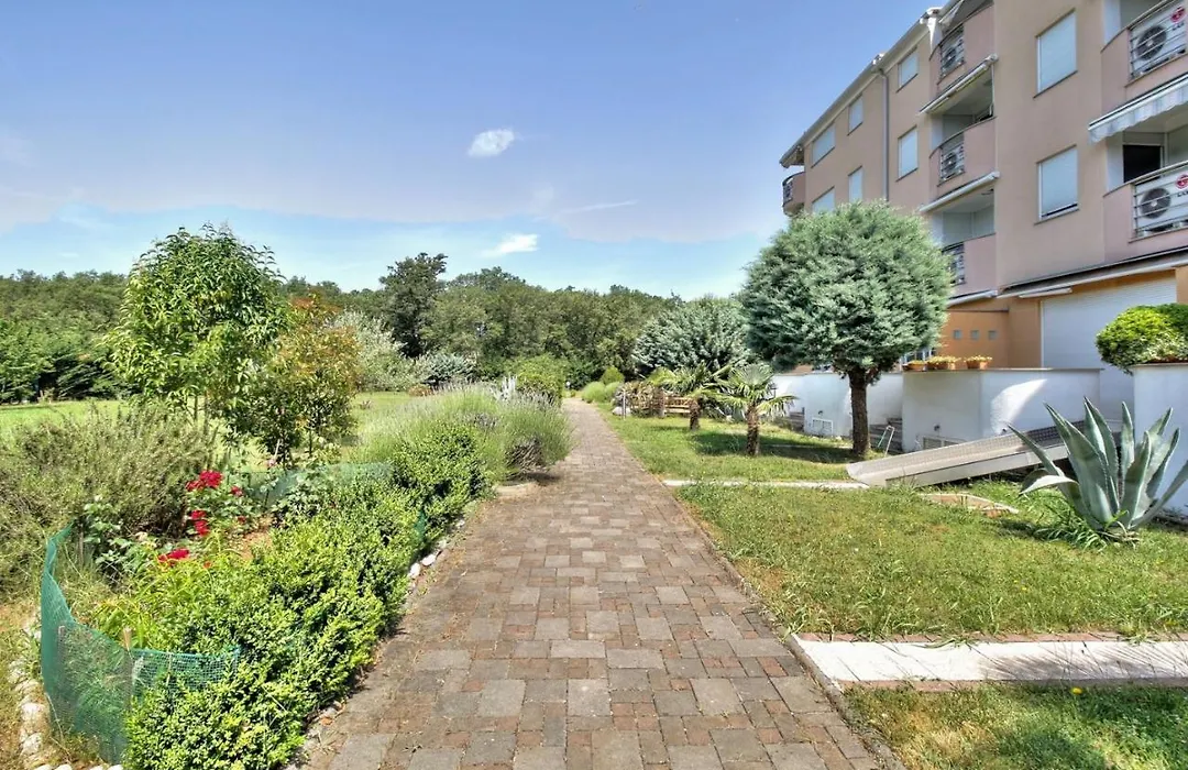 Apartment Branka - Monterol-1