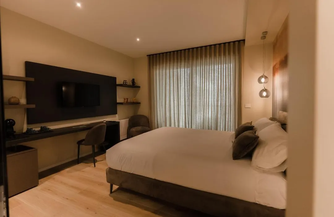 'Tabula Rasa Exclusive Rooms'-1