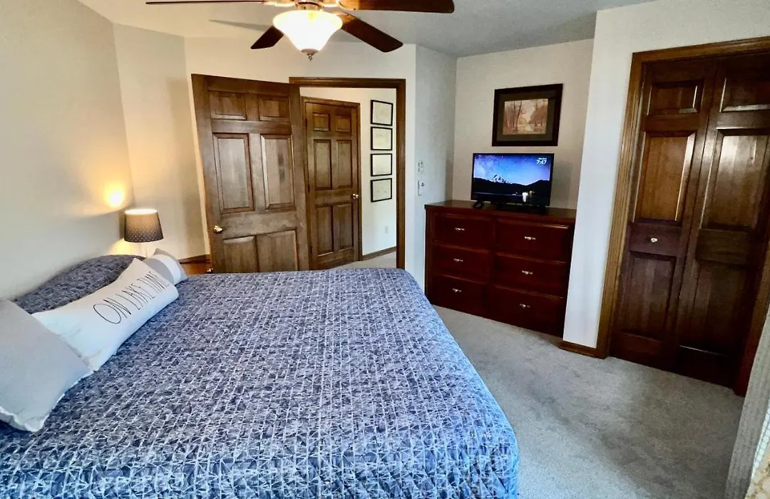 Baileys Harbor Yacht Club Resort-1