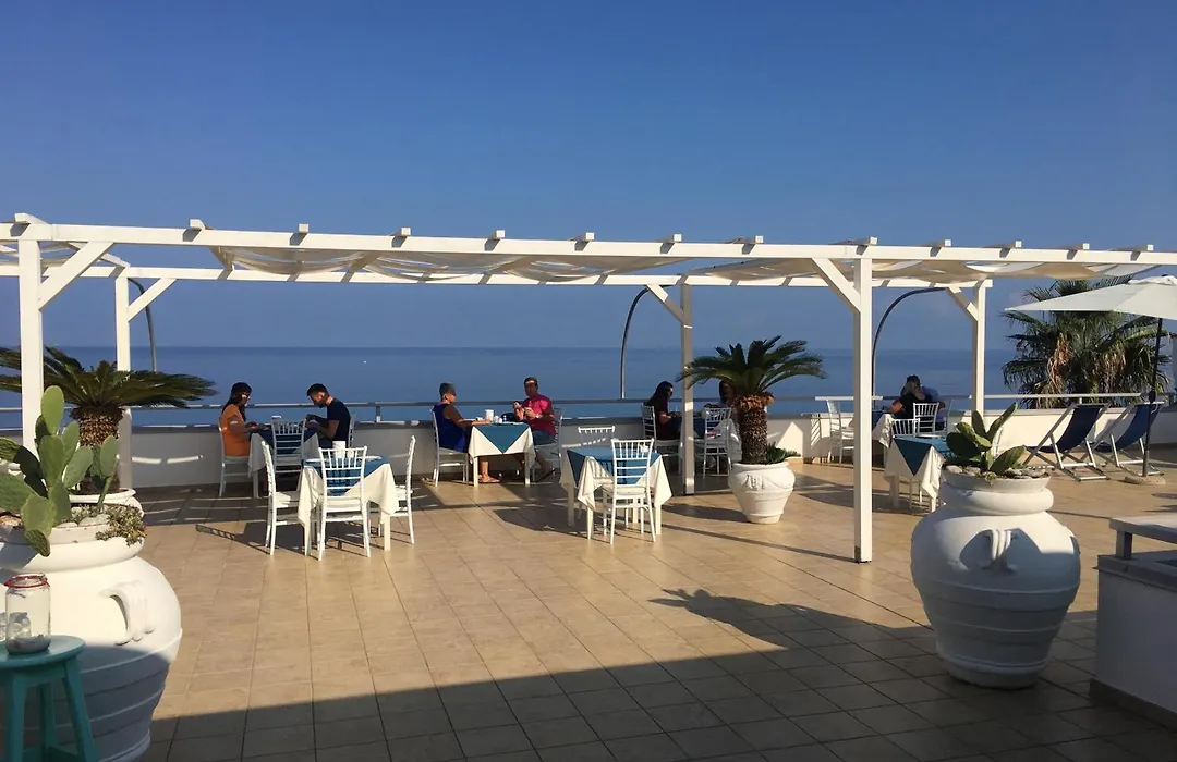 La Porta Del Mare-1
